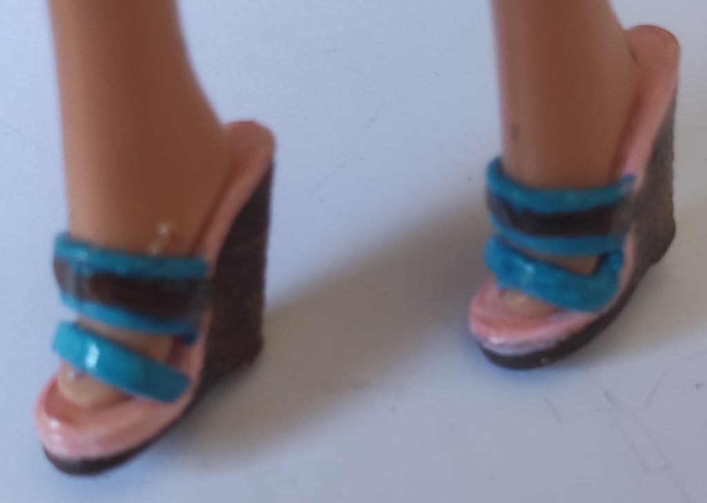 Zapatos verano Barbie