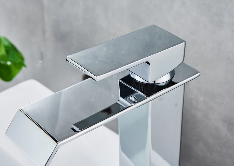 Grifo de baño cascada negro, lavabo, lavabo de tocador, grifo mezclador, grifo de agua fría y caliente, grifos de lavabo de baño de un solo orificio, grúa