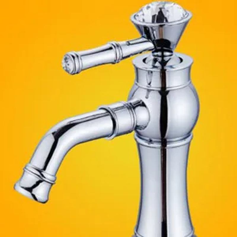 . New Arrival Bathroom Gold Basin Faucet Gold Finish Brass Mixer Tap with Ceramic Torneiras Para Banheiro YT-5027